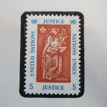 ★★アメリカ　国連1967年切手ブローチ5432