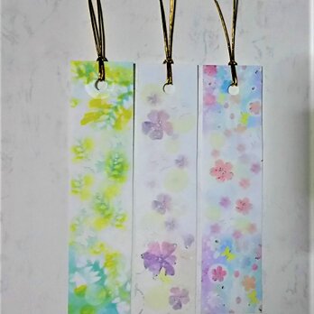 3種の花の栞(しおり) ミモザ・スミレ・桜　パステルアートのブックマークの画像