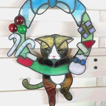 クリスマスリースにぶ～らぶら猫の画像