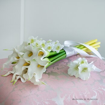 【ブートニア付き】カラーとデンファレのアームブーケ アーティフィシャルフラワー 前撮り 海外ロケフォト　サプライズ 造花　の画像