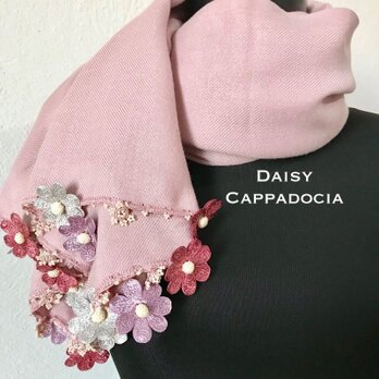 刺繍のお花つき　パシュミナストール「デイジー」　ピンク＆ボルドーの画像