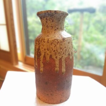 自然釉（しぜんゆう）花入れ 伊賀  花器・花瓶・陶器 １点ものの画像