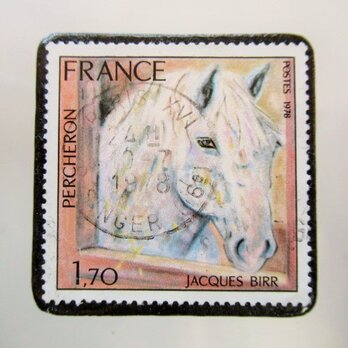 ★★アップサイクル　フランス切手ブローチ5457