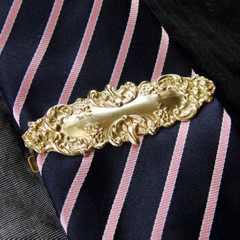 真鍮ブラス製　レトロゴシックデザインネクタイピン(タイバー)1個　ネクタイ・ポケットの飾りにの画像