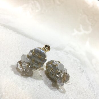 HARE earrings asahanada-iroの画像