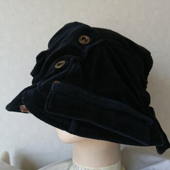 魅せる帽子☆ブラックなジャケットを被る!?リメイクハットの画像