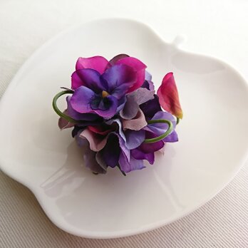 pansy corsageの画像