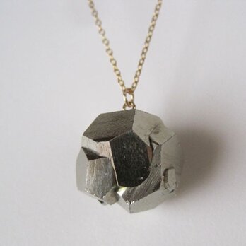 パイライトの原石ネックレス/黄鉄鉱/Peru 14kgfの画像
