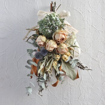 スイートアバランチェとユーカリのスワッグ