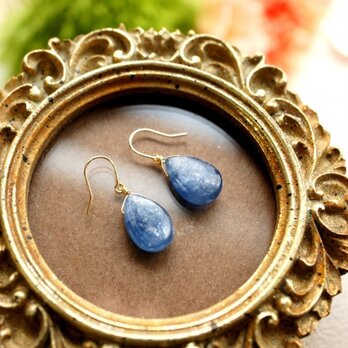 再販】K18カイヤナイトのピアス　～Deifilia