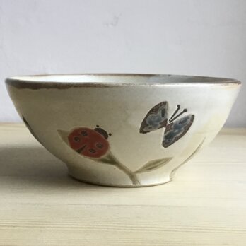 鳥と蝶とてんとう虫のお茶碗　の画像