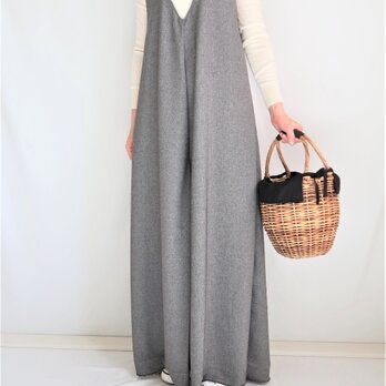 深Vネックオールインワン♡ロング丈♪杢調ブラック×ホワイトとろみ素材♡