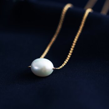 ぽってり★まゆ玉真珠のシンプル45cmネックレス　～Gabrielaの画像