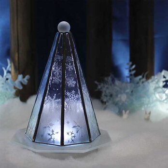 【大人のクリスマスツリー／雪と氷の世界】（Ｍサイズ）ステンドグラス･ランプ,LEDライト付の画像