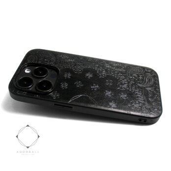 【iPhone16/15pro/14/13/12/12mini/11~】特殊エンボス加工レザーケースカバー　ペイズリー×ブラックの画像