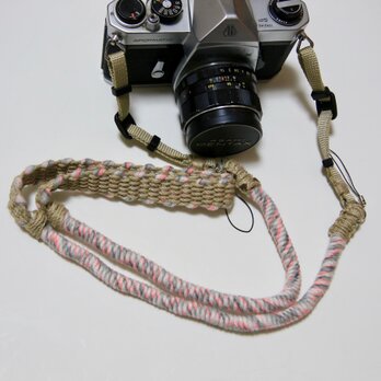 本数限定/アスレチックカラーヤーンの麻紐ヘンプカメラストラップの画像