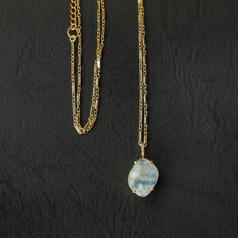 レインボームーンストーンネックレス