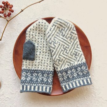 MONYOU ミトン ＊sayagata mitten ・真綿×鉛色＊