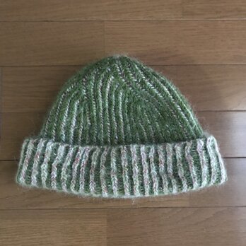 手編みニット帽　リバーシブル　グリーンの画像