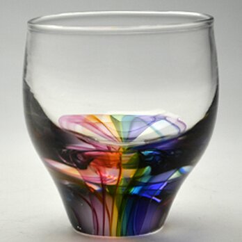 虹のグラスの画像