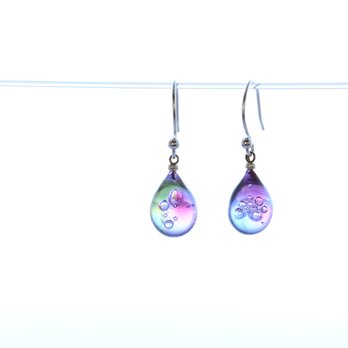 ”人魚姫の涙　オーロラパープル　ピアス　シルバー”　 イヤリング　金属アレルギー対応 ブルー　泡　　優しい　ガラスの画像