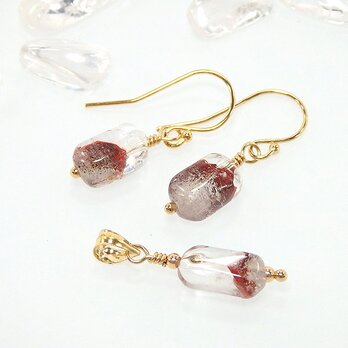 ～成長の跡を残して～レッドファントムクォーツのピアスとペンダントトップ