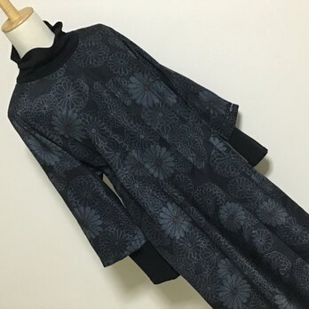 着物リメイク　2L~3L寸法の七分袖コクーンワンピース　　十日町紬の画像
