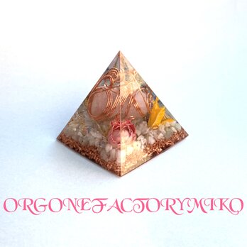 ローズクォーツタンブル　六芒星　癒し　繁栄　恋愛成就　美の象徴　幸運メモリーオイル入　ピラミッド　オルゴナイトの画像
