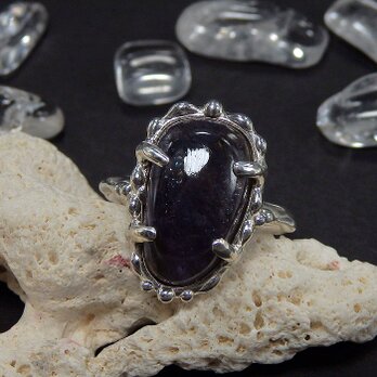 ～満天の星～　アイオライトサンストーンの粒飾りリング　11.5号