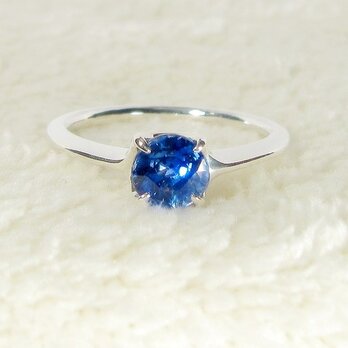 1.04ctカイヤナイトとSV925の指輪（リング：10号、ロジウムの厚メッキ、濃いロイヤルブルー）の画像