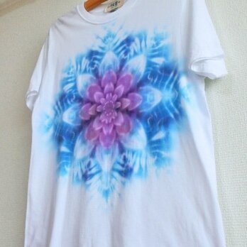 タイダイ　絞り染め　曼荼羅　新作Tシャツ　Mサイズ☆ホワイトに藍紫スノーフレイク☆☆　☆HD9-67の画像