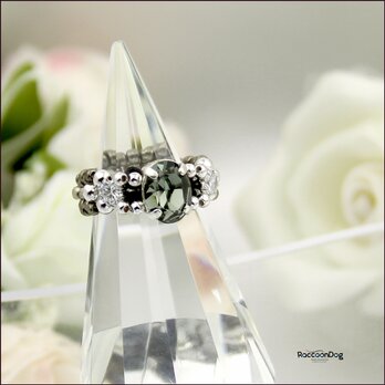 スワロフスキー Black Diamond Ring【スワロフスキー（ブラックダイヤモンド）/ジルコニア ビーズリング】の画像