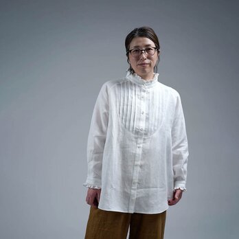 【wafu】Linen Shirt ピンタックシャツ スターチド・ブザム / ホワイト t033a-wht2の画像