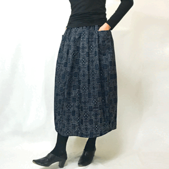 きものリメイクのロングスカート、バルーンスカート、大島Aの画像