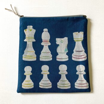 【再販】ファスナーポーチ正方形［チェス］紺の画像