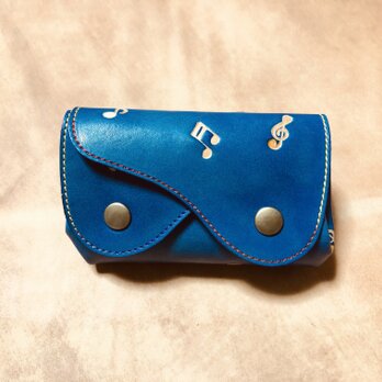 高級ヌメ革　手染めのルーズ財布　可愛い音符柄♬♪　青の画像