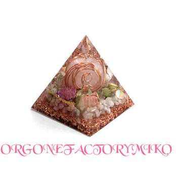 まん丸ローズクォーツタンブル　六芒星　バラ色の人生　恋愛成就　美の象徴　幸運メモリーオイル入　ピラミッド　オルゴナイトの画像