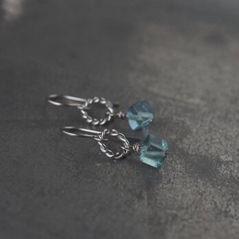 Ring&Cube Pierce（フローライト）の画像