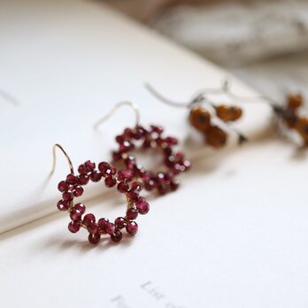 14kgf  ガーネットのリースピアス（イヤリング）