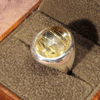 約16×12mmルチルクォーツとSV925の指輪（リングサイズ：9.5号の方に推奨、ロジウムの厚メッキ、針入り水晶）の画像