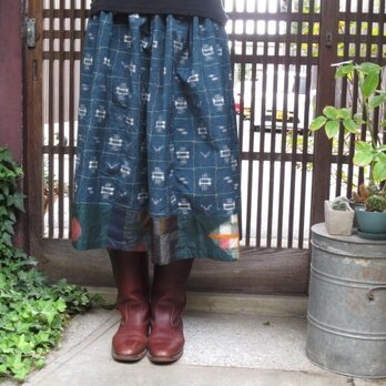 ako様ご注文品☆着物リメイクスカート絣調の紬に裾パッチ75㎝丈の画像