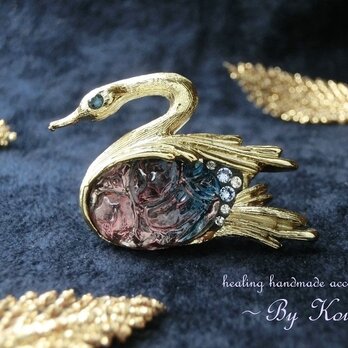 ♡幸運の象徴♡～ *✥Vintage Swan brooches✥*／Bの画像