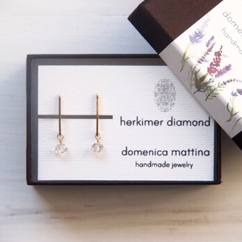 ハーキマーダイヤモンド(4月誕生石) ×シンプルラインイヤリングの画像