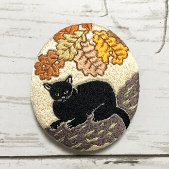 手刺繍日本画ブローチ＊菱田春草「黒き猫」よりの画像