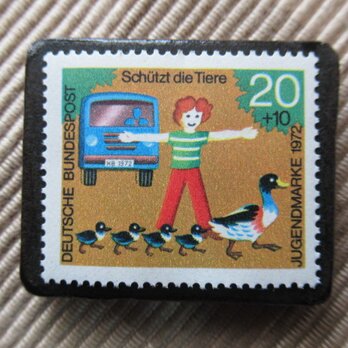 ドイツ　童話切手ブローチ　5923の画像