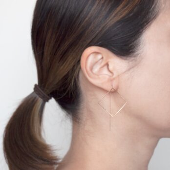 Pendulum pierced earrings / Squareの画像