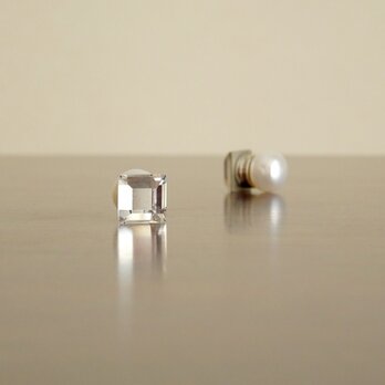 アドバンストクリスタルと淡水パールのマグネットピアス《MP-11》