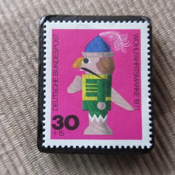 ドイツ　おもちゃ切手ブローチ　5978の画像