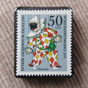 ドイツ　人形切手ブローチ　5991の画像
