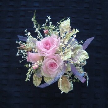 ミニ薔薇の花束 モダンピンク*シルクオーガンジー製*コサージュの画像